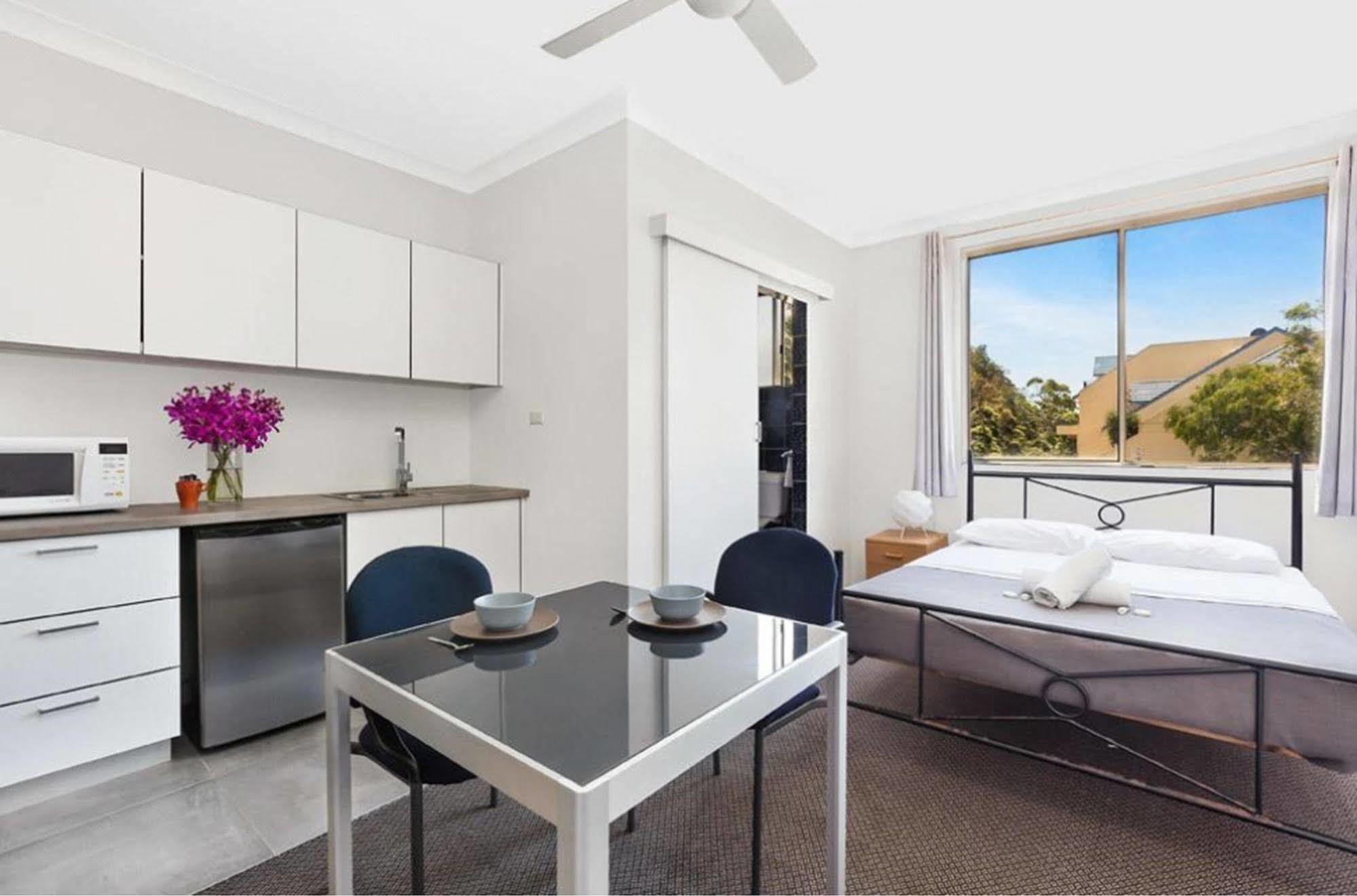 Manly Beachside Apartments Екстер'єр фото