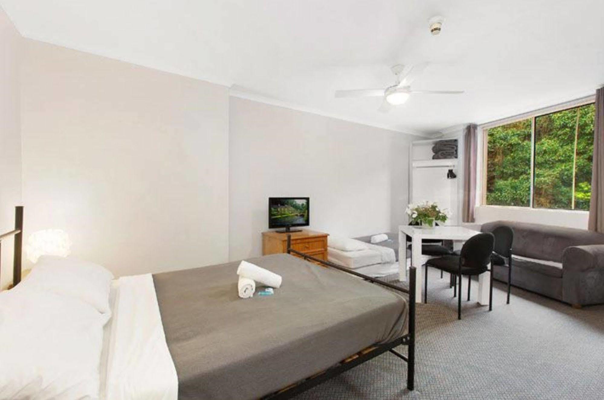 Manly Beachside Apartments Екстер'єр фото
