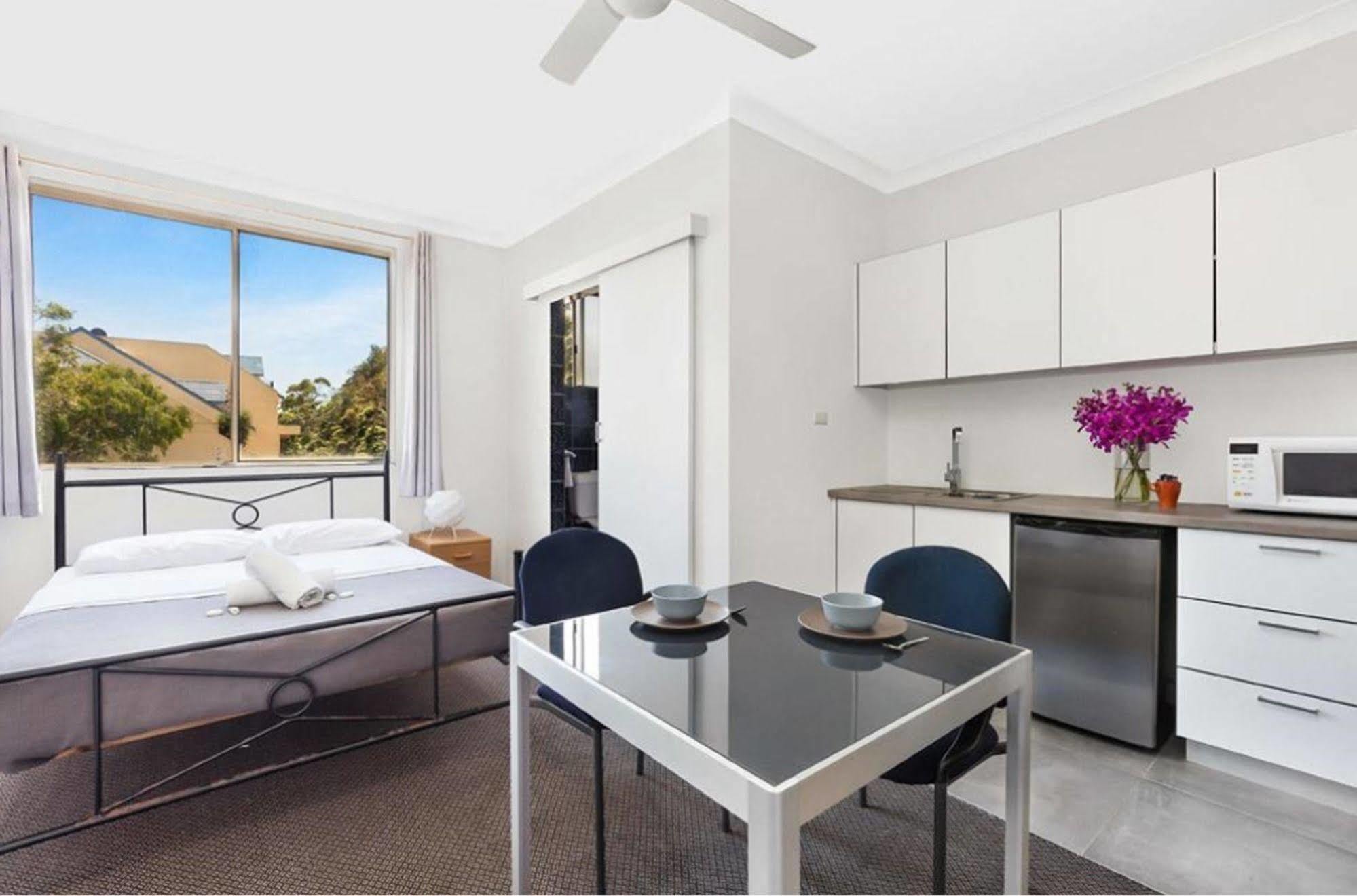 Manly Beachside Apartments Екстер'єр фото